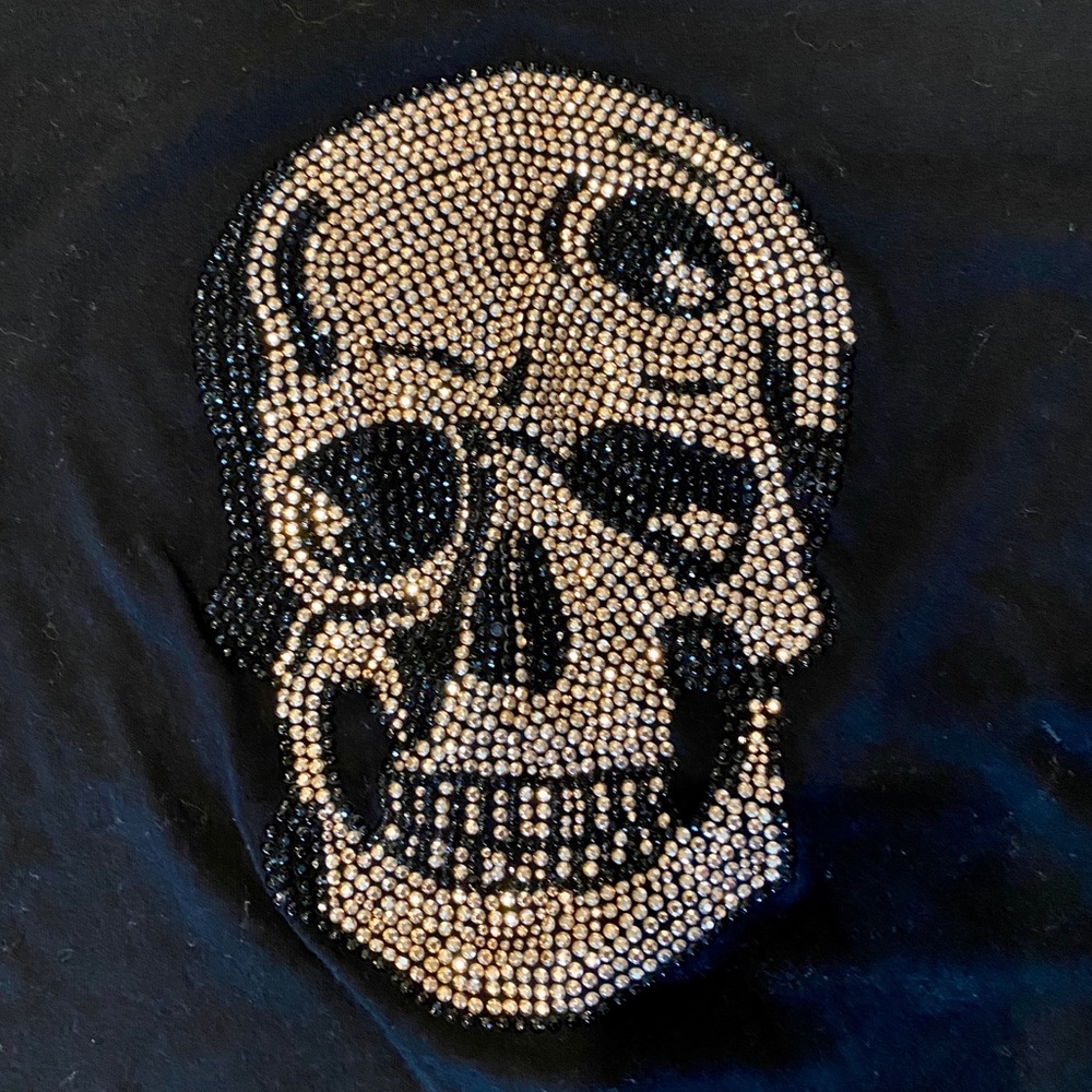 KINGS OF COLE Jeweled Skull V-Neck T Shirt - Picture 5 of 5